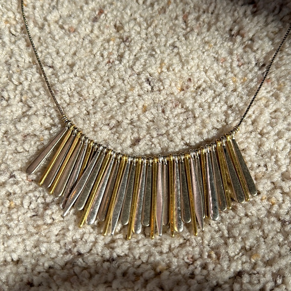 Fringe necklace mixed metal